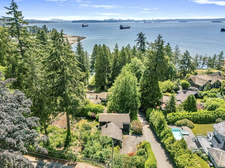 4704 Dogwood Lane, West Vancouver, BC, V7W 1J1 - 20