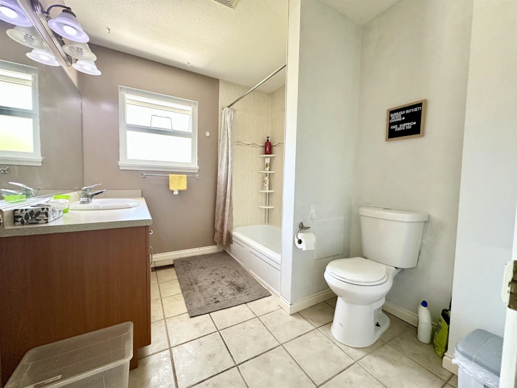 9511 Pinewell Crescent, Richmond, BC, V7A 2C7 - 24