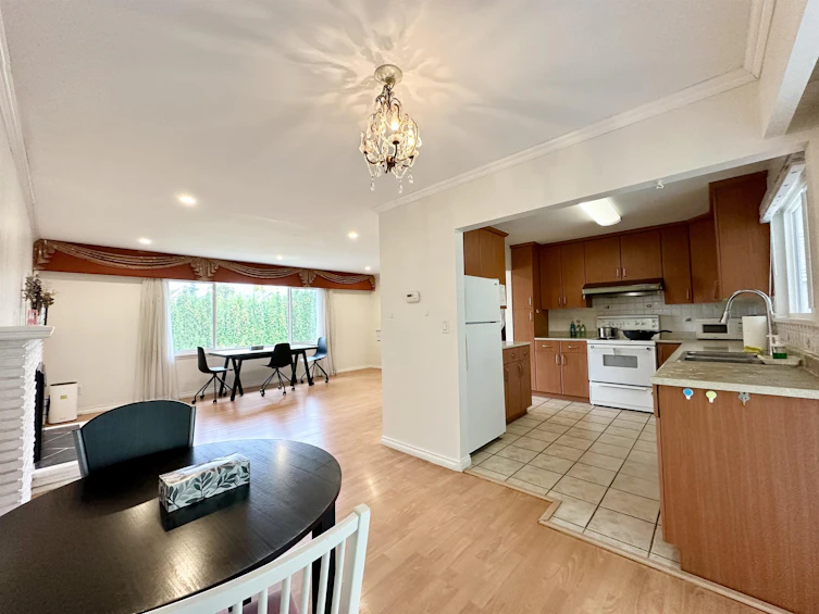 9511 Pinewell Crescent, Richmond, BC, V7A 2C7 - 16