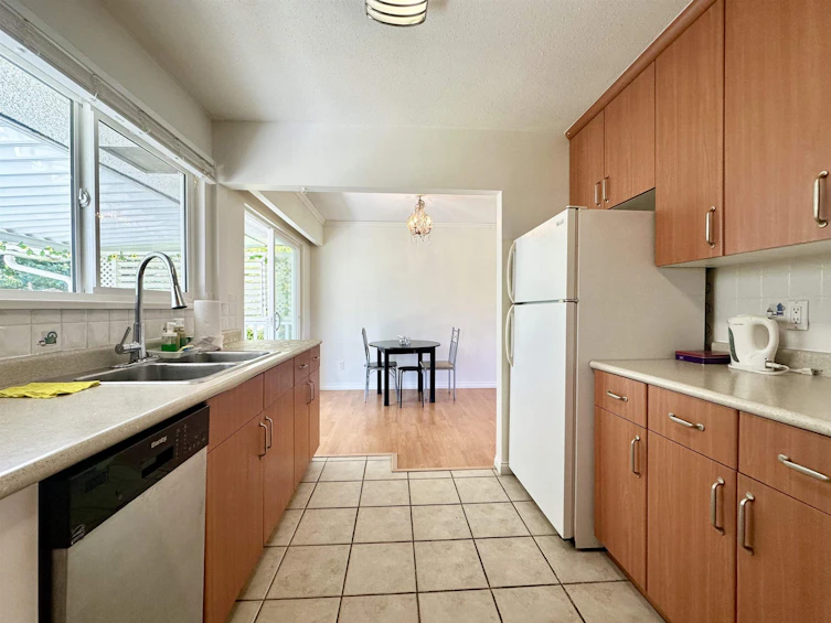 9511 Pinewell Crescent, Richmond, BC, V7A 2C7 - 15