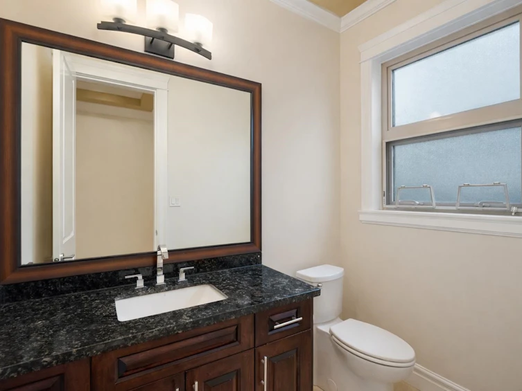 1909 E 64th Avenue, Vancouver, BC, V5P 2M9 - 7