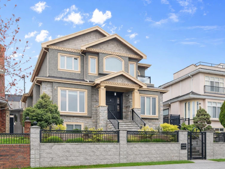 1909 E 64th Avenue, Vancouver, BC, V5P 2M9 - 12