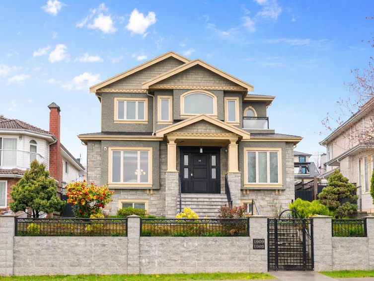 1909 E 64th Avenue, Vancouver, BC, V5P 2M9 - 11