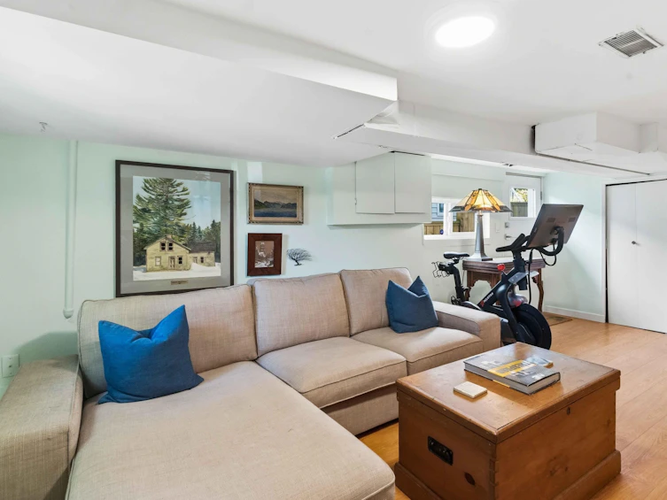 4322 Welwyn Street, Vancouver, BC, V5N 3Z4 - 30