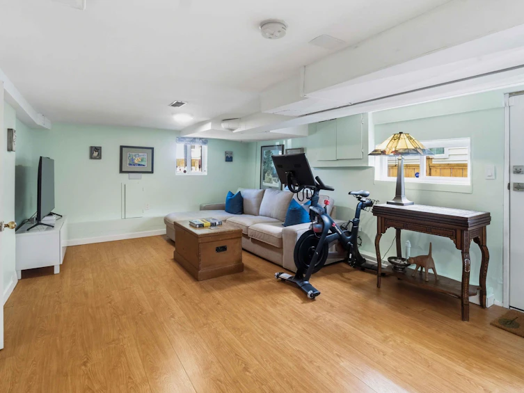4322 Welwyn Street, Vancouver, BC, V5N 3Z4 - 29