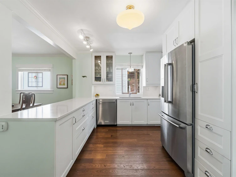 4322 Welwyn Street, Vancouver, BC, V5N 3Z4 - 9