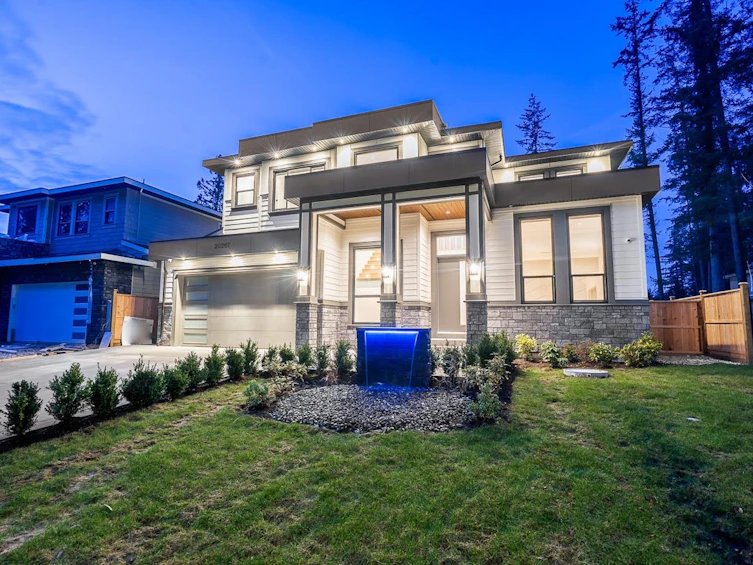 20267 27 Avenue, Langley, BC, V2Z 0B6