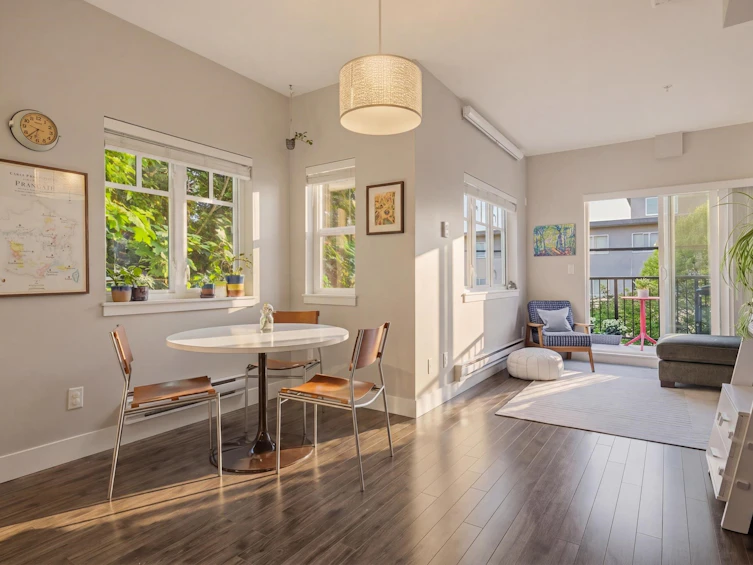 215-2273 Triumph Street, Vancouver, BC, V5L 1L2 - 8