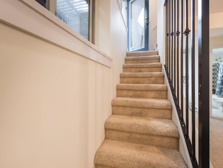 5980 Matsqui Street, Chilliwack, BC, V2R 0G6 - 25