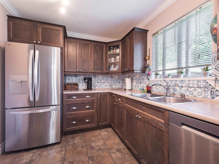 5980 Matsqui Street, Chilliwack, BC, V2R 0G6 - 11