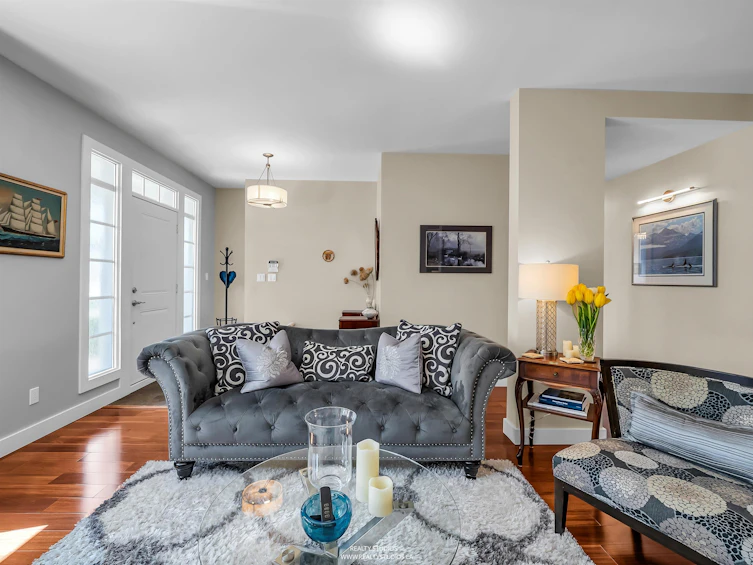 938 Beaumont Drive, North Vancouver, BC, V7R 1P4 - 5