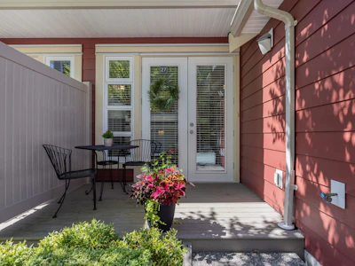 27-15454 32 Avenue - 3