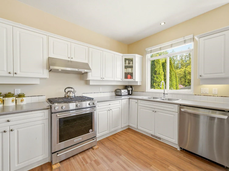 23800 Kanaka Way, Maple Ridge, BC, V2W 1E5 - 7