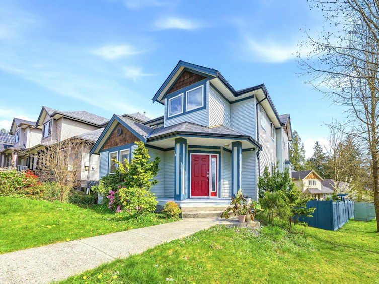 23800 Kanaka Way, Maple Ridge, BC, V2W 1E5 - 23