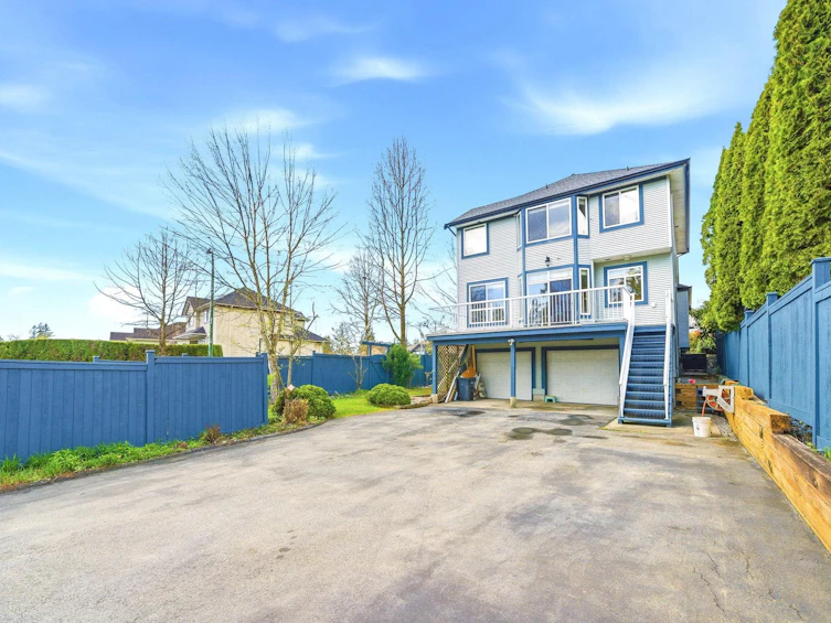 23800 Kanaka Way, Maple Ridge, BC, V2W 1E5 - 26