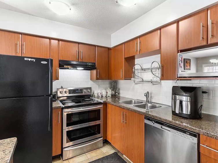 30-6110 138 Street, Surrey, BC, V3K 3V6 - 10