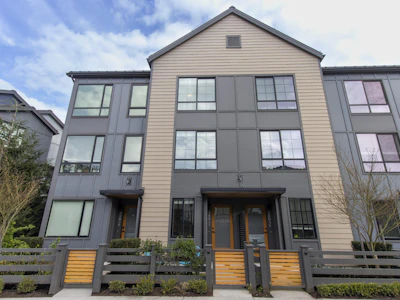 38037 Keel Way - 2