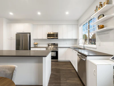 60-15487 99a Avenue - 5