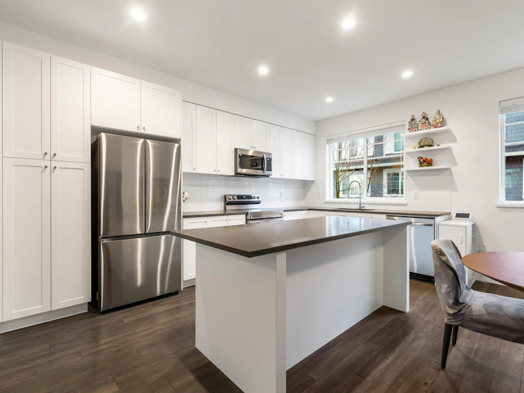 60-15487 99a Avenue, Surrey, BC, V3R 0G9 - 3