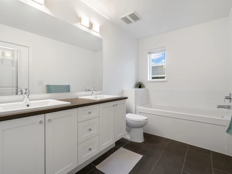 60-15487 99a Avenue, Surrey, BC, V3R 0G9 - 18
