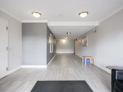 101-15885 84 Avenue - 2