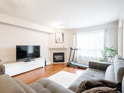 101-15885 84 Avenue - 4