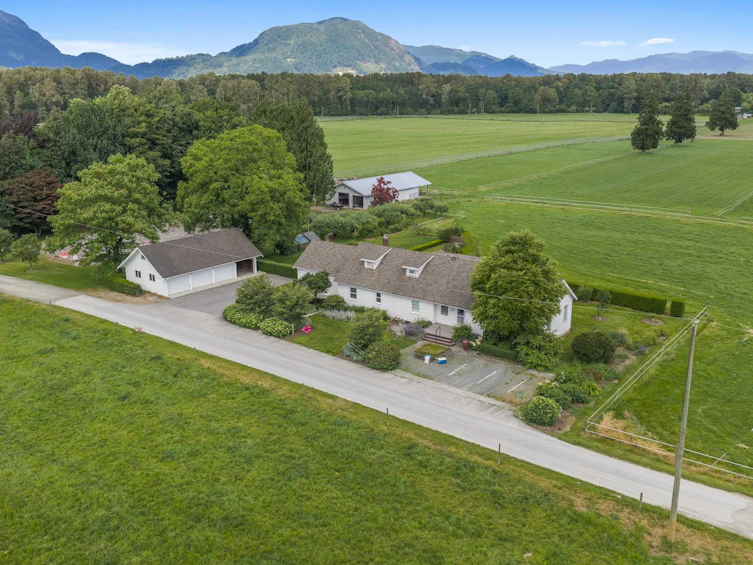 9974 Tremblay Road, Mission, BC, V0M 1G0 - 5