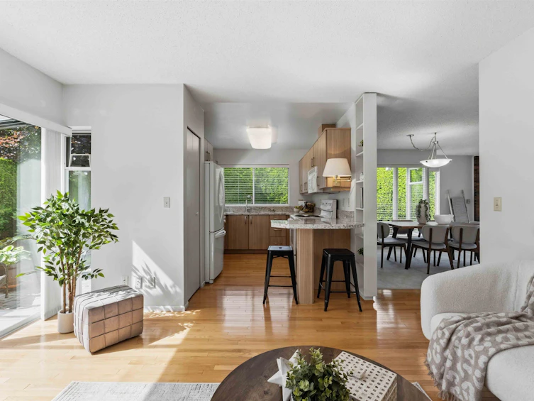 2-14227 18a Avenue, Surrey, BC, V4A 7N8 - 18