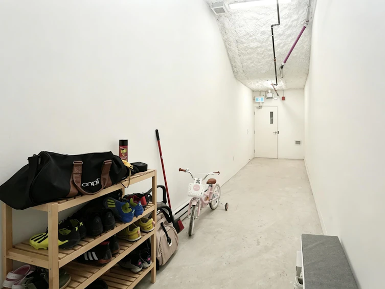 6840 Oak Street, Vancouver, BC, V6P 0K7 - 24