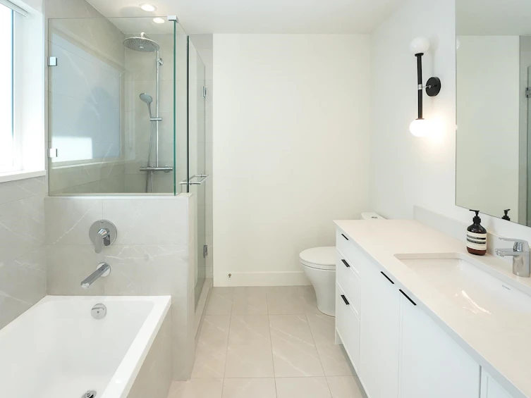 6840 Oak Street, Vancouver, BC, V6P 0K7 - 13