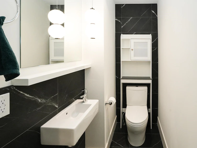 6840 Oak Street, Vancouver, BC, V6P 0K7 - 8