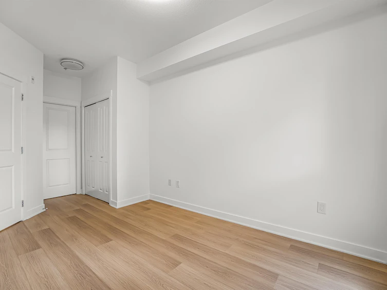 103-13321 102a Avenue, Surrey, BC, V3T 1P6 - 5