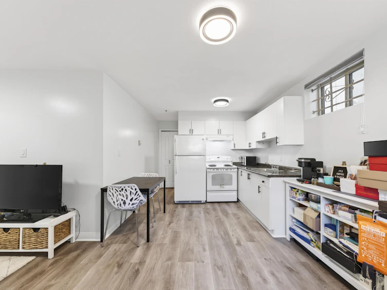 535 E 53rd Avenue, Vancouver, BC, V5X 1J4 - 27