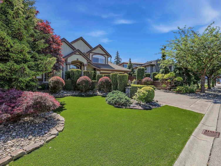 20220 125 Avenue, Maple Ridge, BC, V2X 3P4 - 3