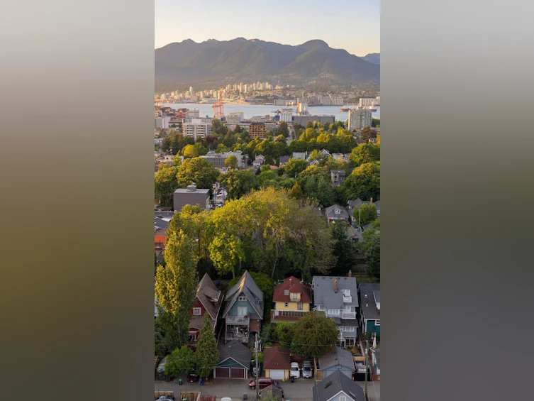 1746 William Street, Vancouver, BC, V5L 2R4 - 35