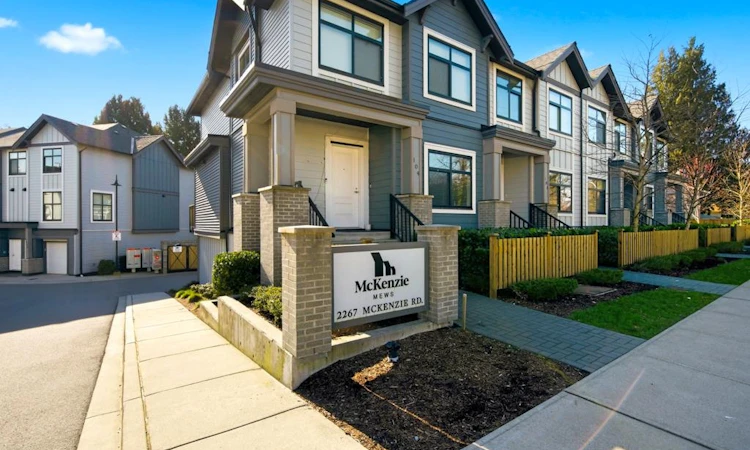 701-2267 Mckenzie Road