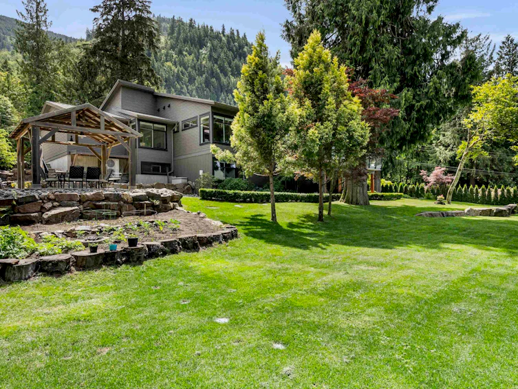 7542 Hicks Lake Road, Harrison Hot Springs, BC, V0M 1K0 - 35