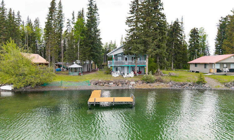 7607 North Point Road
