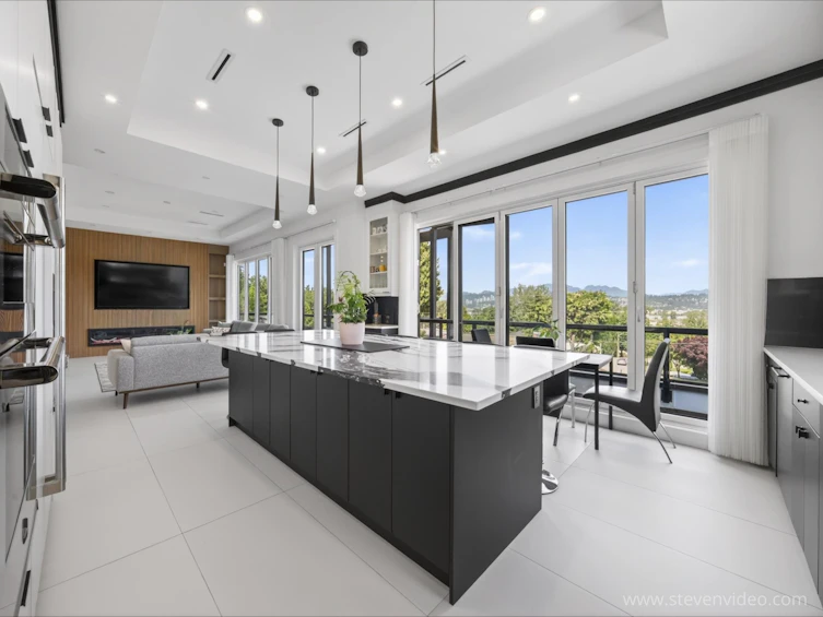 13390 112a Avenue, Surrey, BC, V3R 2G5 - 2