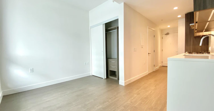 10xx-6320 No 3 Road, Richmond, BC, V6Y 0L5 - 6