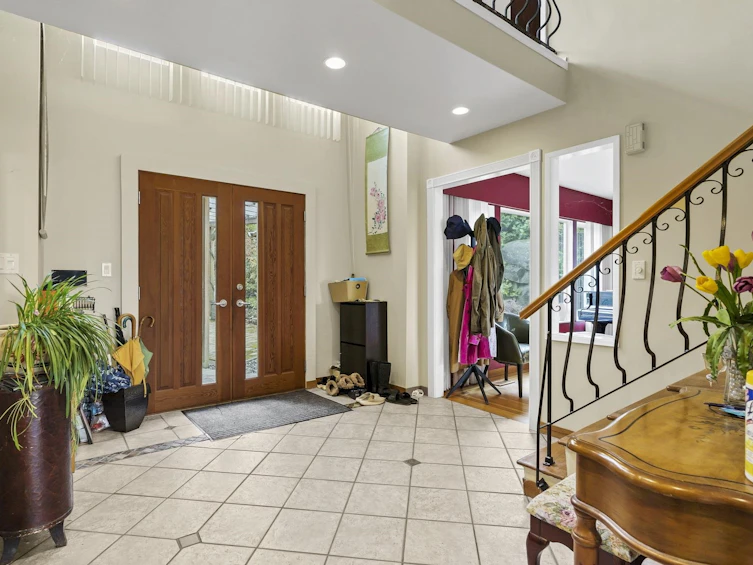 4582 Woodgreen Court, West Vancouver, BC, V7S 2V7 - 4