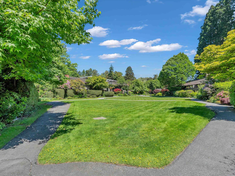 207-235 Keith Road, West Vancouver, BC, V7T 1L5 - 12