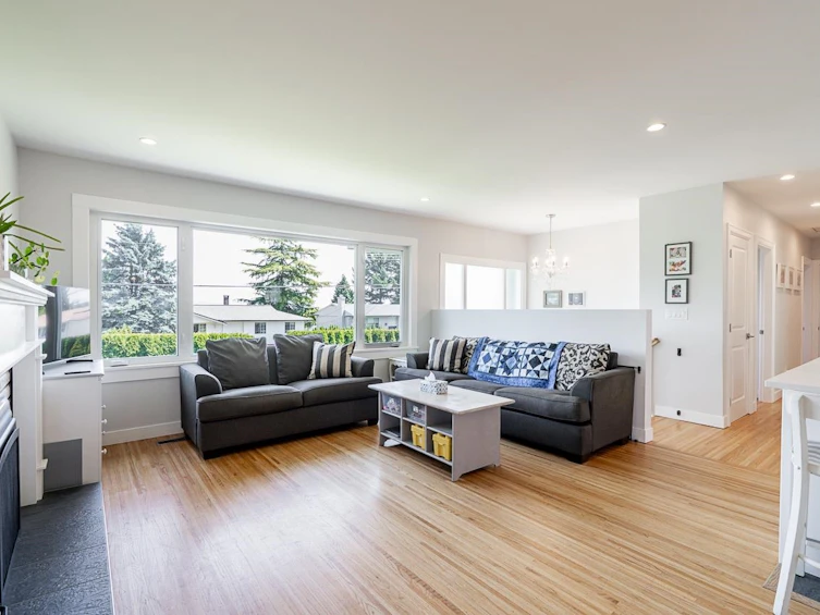 1616 Eastern Drive, Port Coquitlam, BC, V3C 2T3 - 7