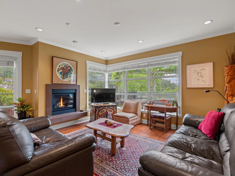 205-6688 Royal Avenue, West Vancouver, BC, V7W 2B9 - 7