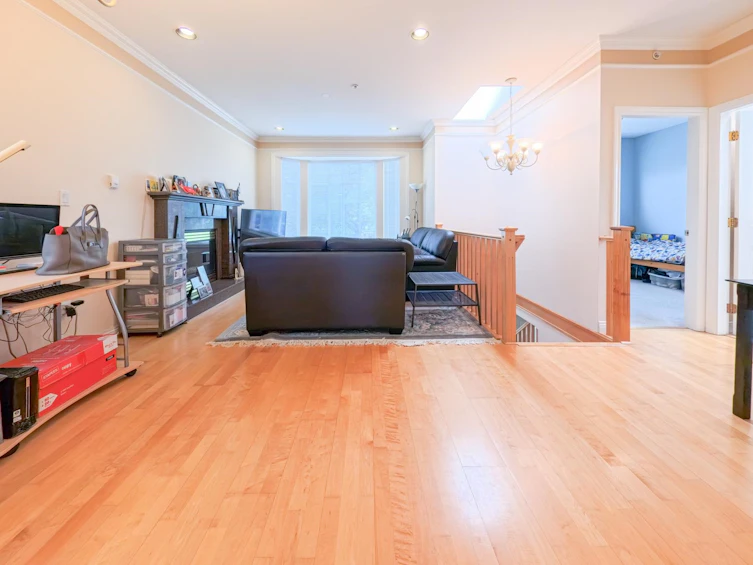 552 E 50th Avenue, Vancouver, BC, V5X 1B2 - 6
