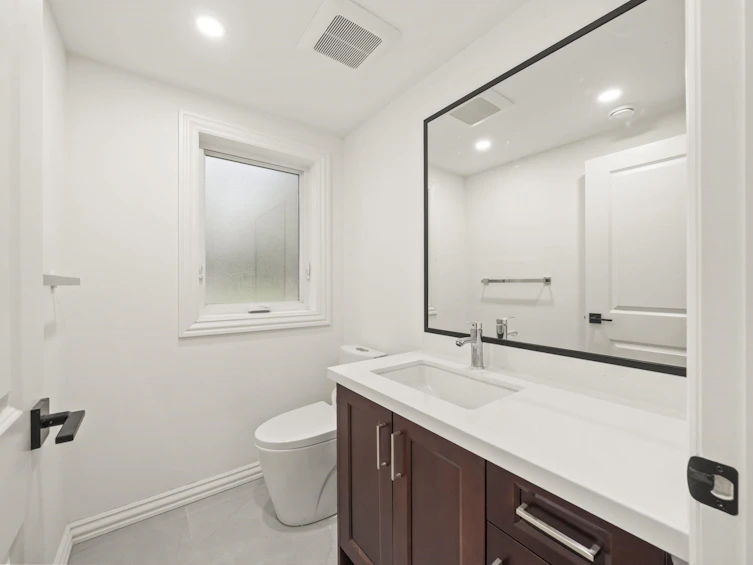 14389 26 Avenue, Surrey, BC, V4P 2G8 - 14