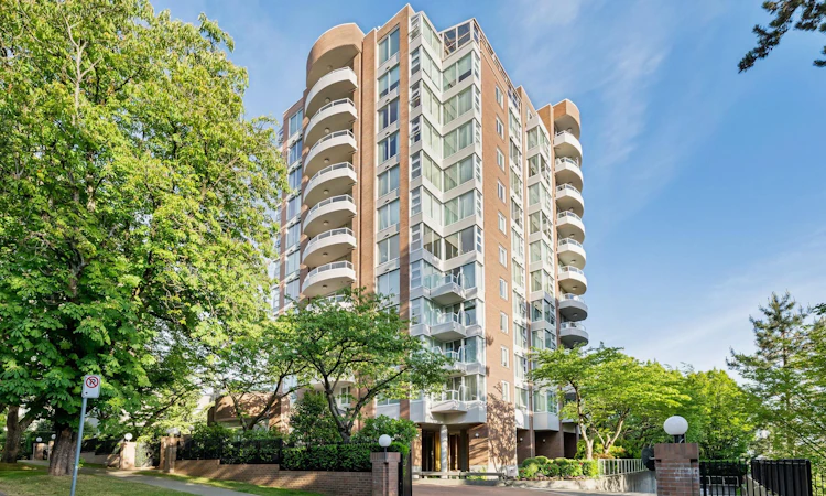 901-2350 W 39th Avenue