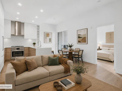 626-3131 Murray Street - 5
