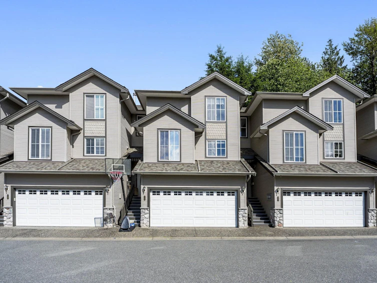 20-46360 Valleyview Road, Chilliwack, BC, V2R 5L7