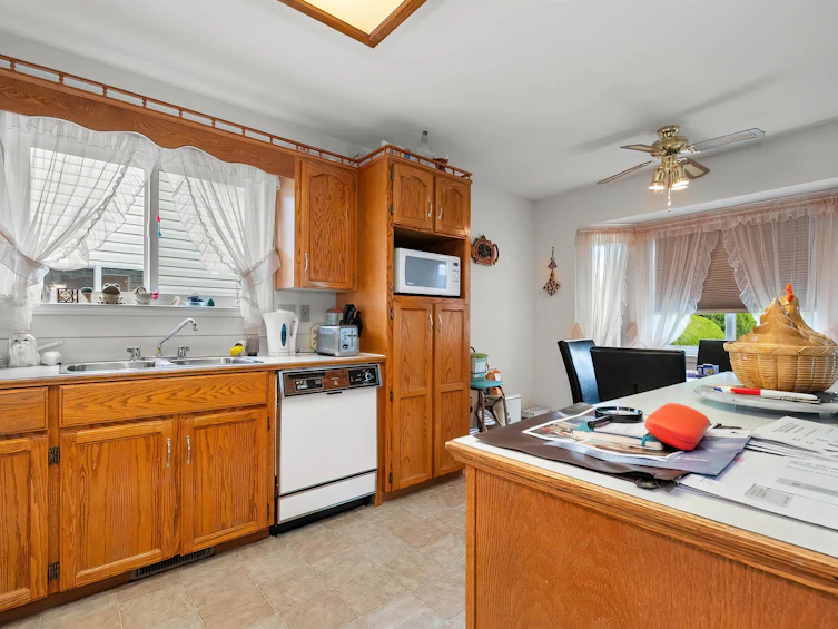 6942 Coach Lamp Drive, Chilliwack, BC, V2R 2X6 - 19
